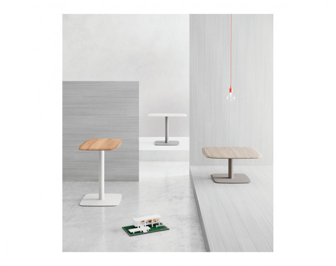 Fotka galerie Las mobili-Freestanding table